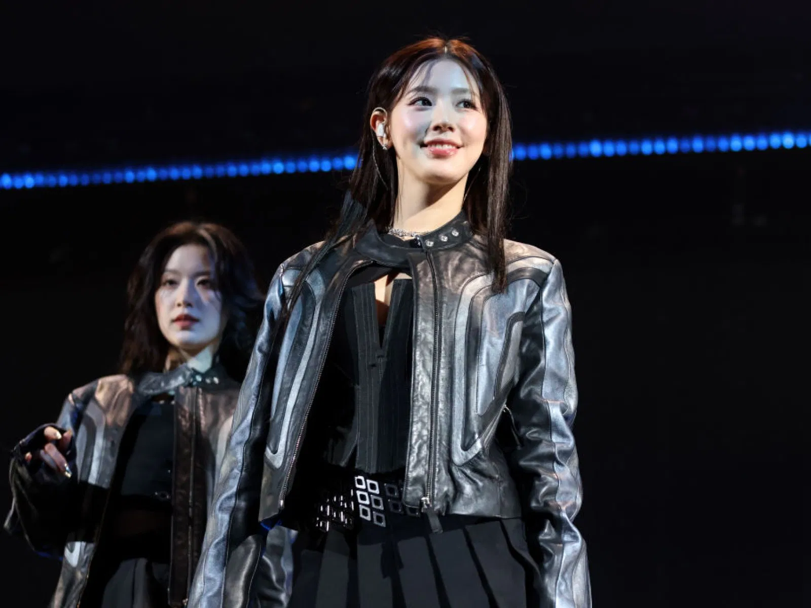 Miyeon (tên thật là Cho Mi-yeon, sinh năm 1997) là một trong những giọng ca chính của (G)I-DLE, nổi bật với chất giọng thanh thoát và nền tảng âm nhạc vững chắc – cô từng học violin, guitar và piano từ nhỏ (Ảnh: Internet)