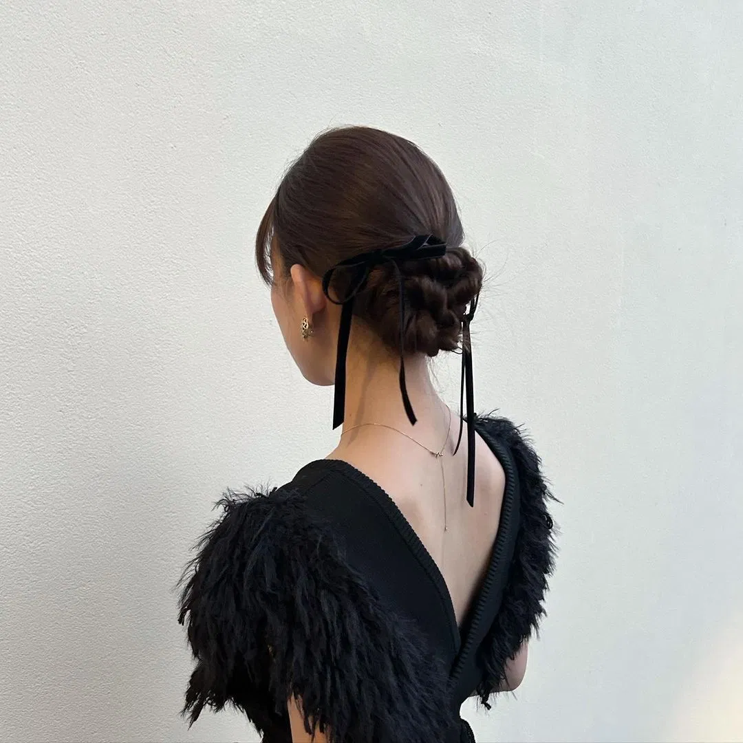 Tóc tết búi đi tiệc gọn