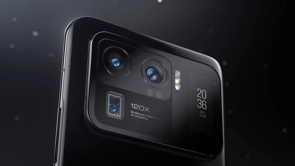 Phiên bản Pro và Pro Max trang bị cảm biến chính SmartSens 590 50MP, camera góc siêu rộng 50MP và camera tele periscope 50MP hỗ trợ chụp macro (Ảnh: Internet)