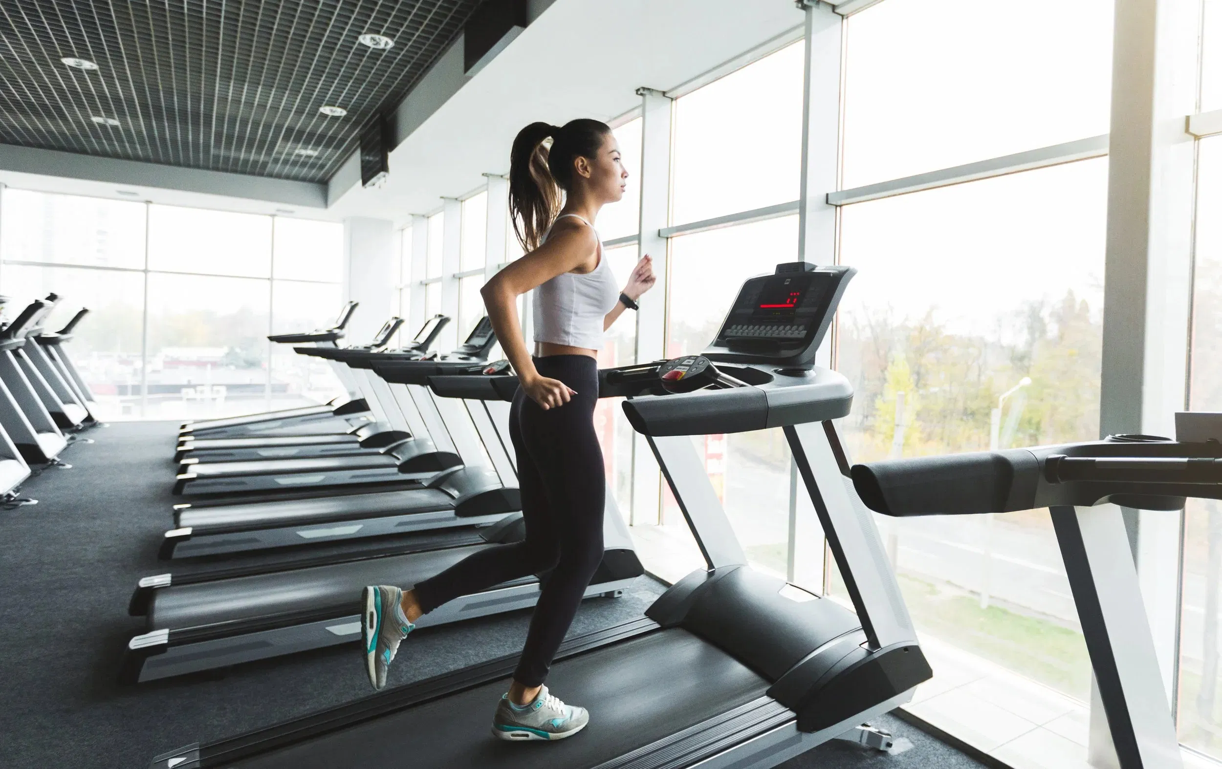 Thoa sữa dưỡng thể trước khi tập luyện
