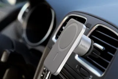Belkin MagSafe Car Vent Mount PRO (Ảnh: Internet) Belkin MagSafe Car Vent Mount PRO (Ảnh: Internet)