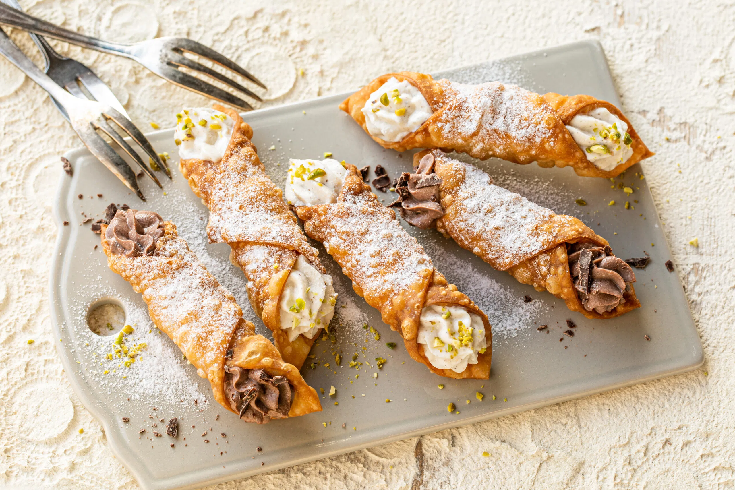 Bánh Cannoli (Ảnh: Internet)