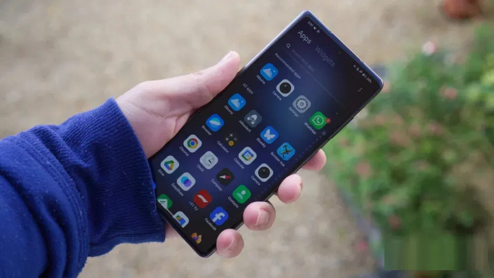 Điện thoại màn hình gập Vivo X Fold 5 (Ảnh: Internet)