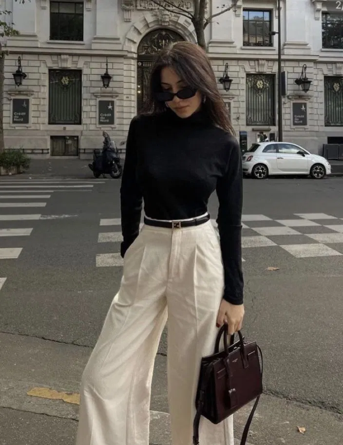 Áo cổ lọ vào mùa thu