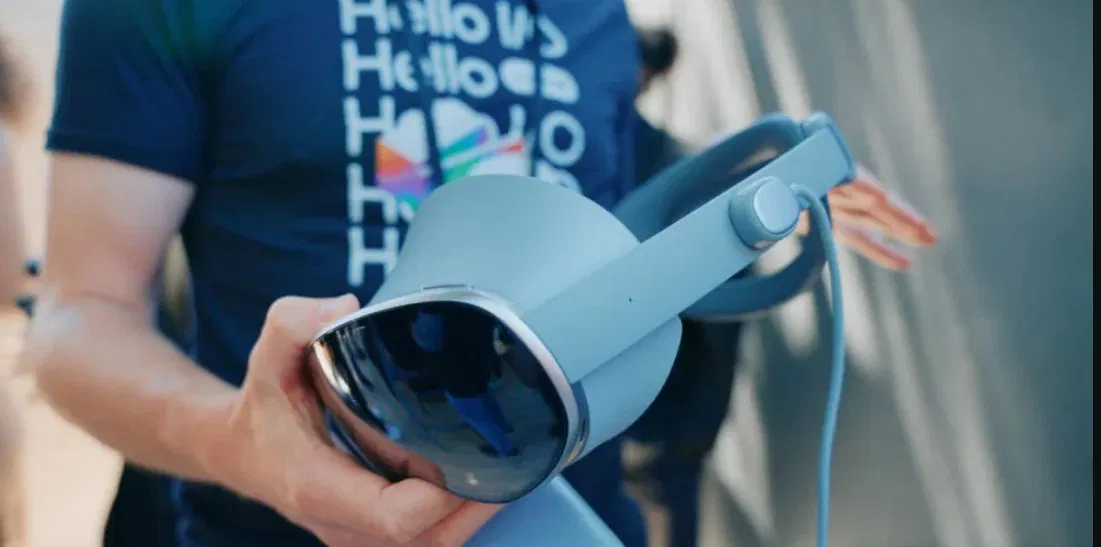 Kính thực tế ảo của Samsung (Ảnh: Internet)