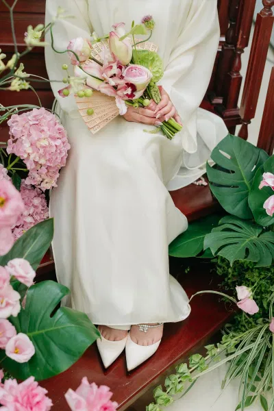 Hoa cưới cô dâu hoa sen