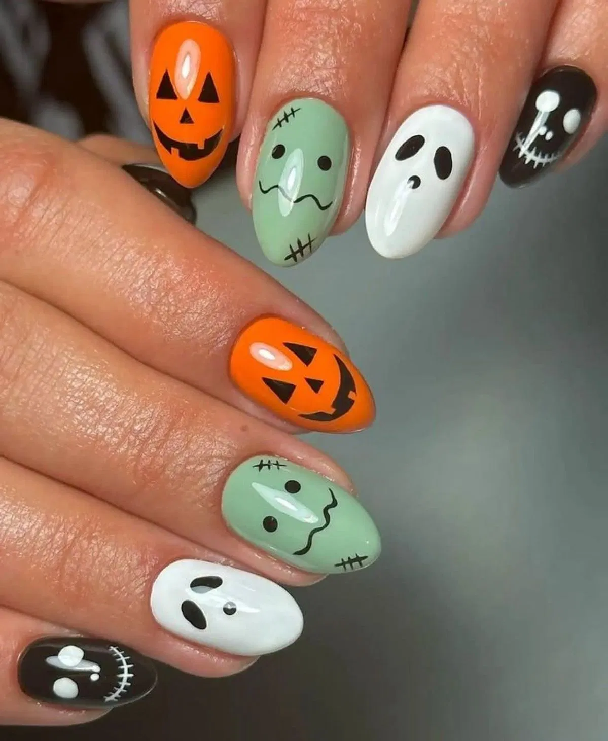 Mẫu nail Halloween ngắn cute (Ảnh: Internet)