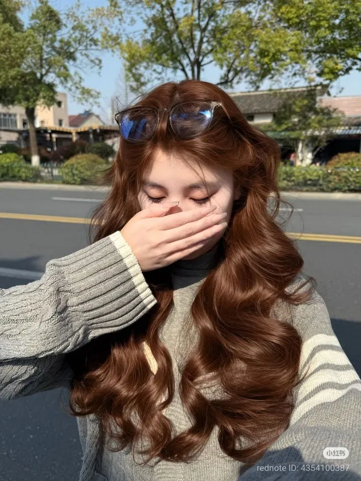 Màu tóc nữ nâu moca