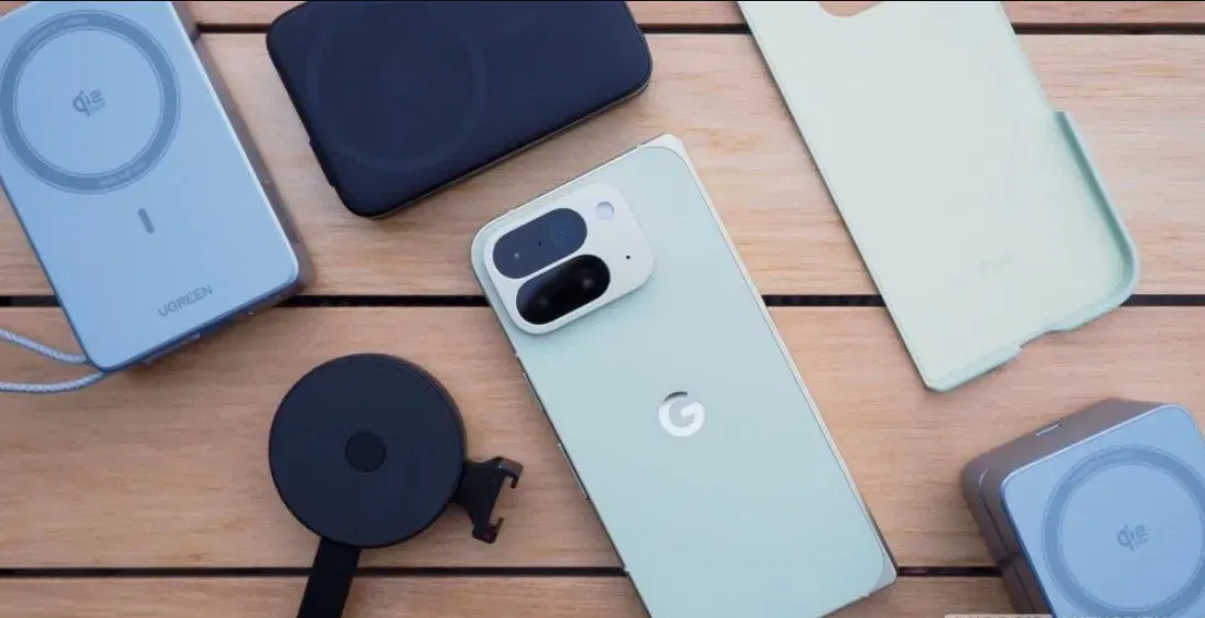 Phụ kiện sạc Qi2 MagSafe của điện thoại Pixel 10 Pro Fold (Ảnh: Internet) Phụ kiện sạc Qi2 MagSafe của điện thoại Pixel 10 Pro Fold (Ảnh: Internet)