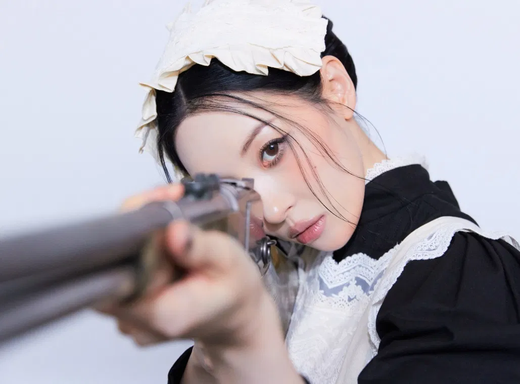 Sunmi ra mắt năm 2007 với tư cách thành viên nhóm Wonder Girls dưới JYP Entertainment, sau đó rời nhóm để hoạt động solo từ năm 2013. Cô được xem là một trong những nữ nghệ sĩ solo thành công nhất thế hệ hậu Wonder Girls (Ảnh: Internet)