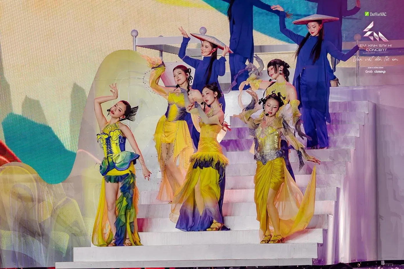 Em Xinh Say Hi – Khi 30 cô gái khiến Mỹ Đình bùng nổ trong đêm nhạc “Vạn vật đến từ Em âm nhạc Bảo Anh best 5 em xinh bùng nổ cảm xúc cô gái concert em xinh em xinh concert mỹ đình Em Xinh Say Hi girl power việt nam khán giả Lời kết LyLy mạng xã hội nghệ sĩ ngôi sao Phương Mỹ Chi sân khấu vạn vật đến từ em vpop 2025 xã hội