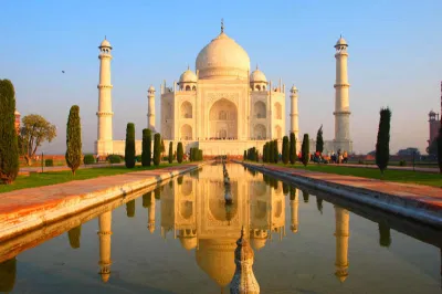 Đền Taj Mahal. Nguồn: Internet Đền Taj Mahal. Nguồn: Internet
