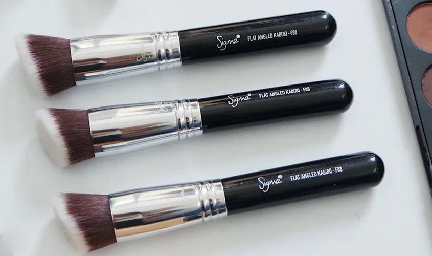 Cọ chặt đầu tròn vát chéo