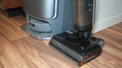 So sánh máy Dreame H15 Pro CarpetFlex và Narwal Freo Z Ultra (Ảnh: Internet) So sánh máy Dreame H15 Pro CarpetFlex và Narwal Freo Z Ultra (Ảnh: Internet)
