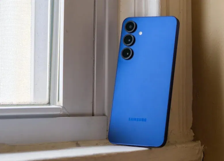 Điện thoại Galaxy S25 Plus của Samsung (Ảnh: Internet) Điện thoại Galaxy S25 Plus của Samsung (Ảnh: Internet)