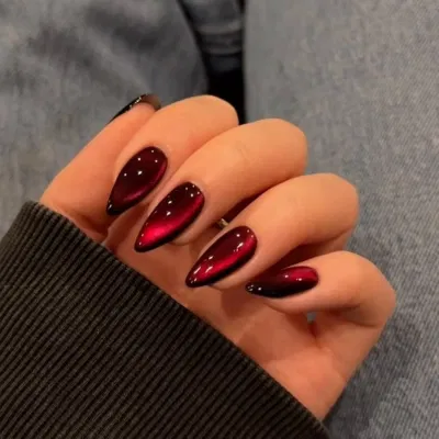 Red Cat Eye
