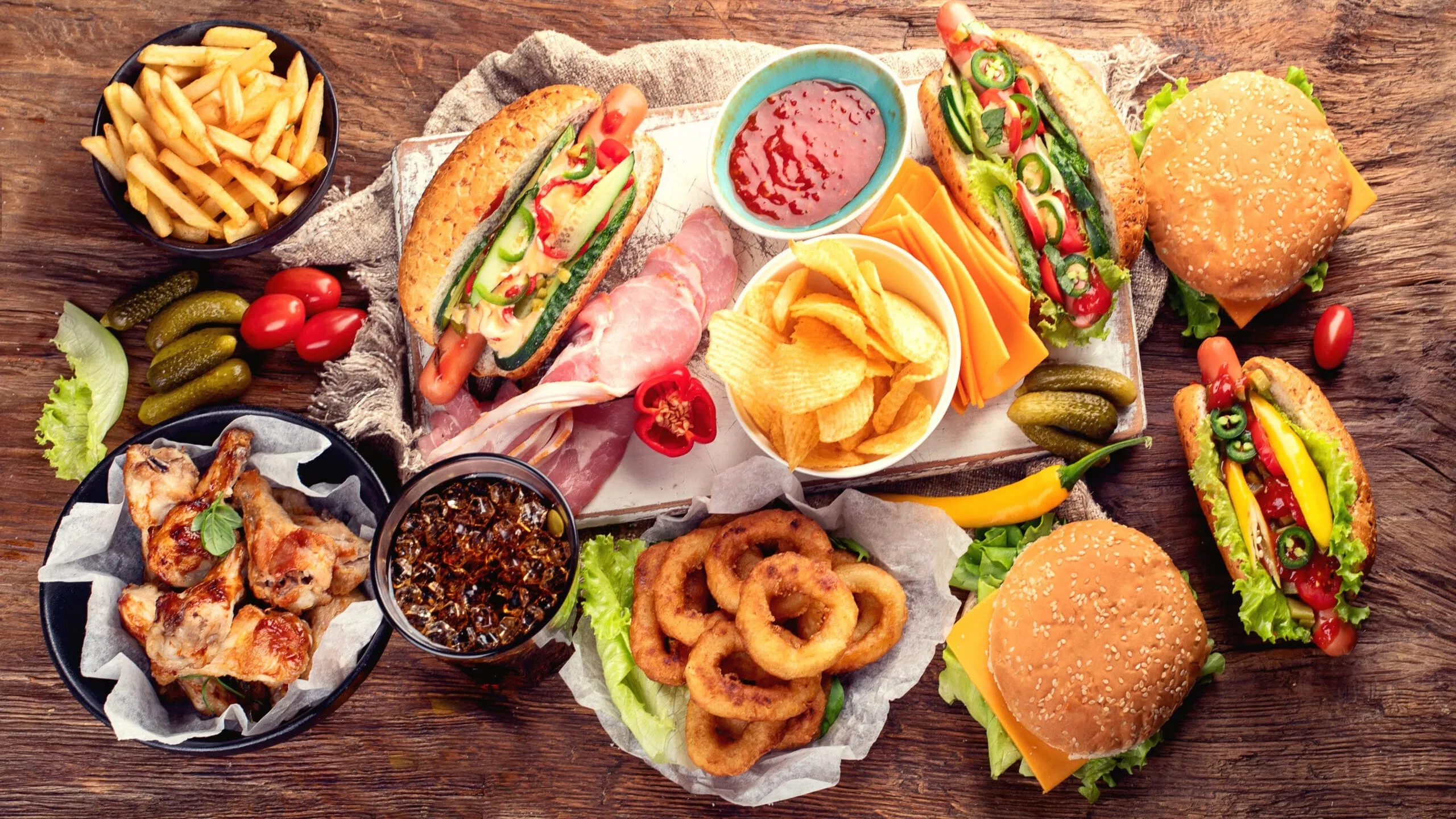 Tiêu thụ nhiều thực phẩm gây viêm