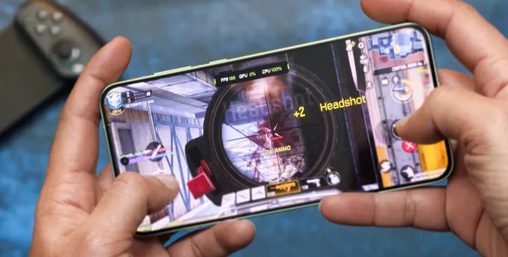 Điện thoại OnePlus 15R với tốc độ khung hình 165fps (Ảnh: Internet) Điện thoại OnePlus 15R với tốc độ khung hình 165fps (Ảnh: Internet)