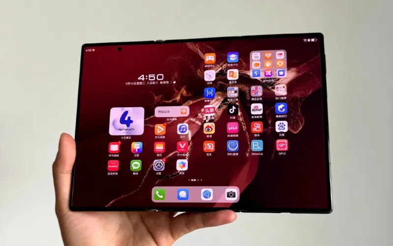 HUAWEI Mate XTs Ultimate (Ảnh: Internet) HUAWEI Mate XTs Ultimate (Ảnh: Internet)