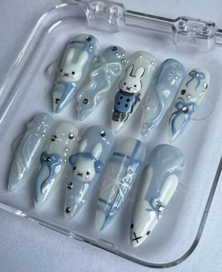 Nail thỏ màu xanh siêu cute Nail thỏ màu xanh siêu cute