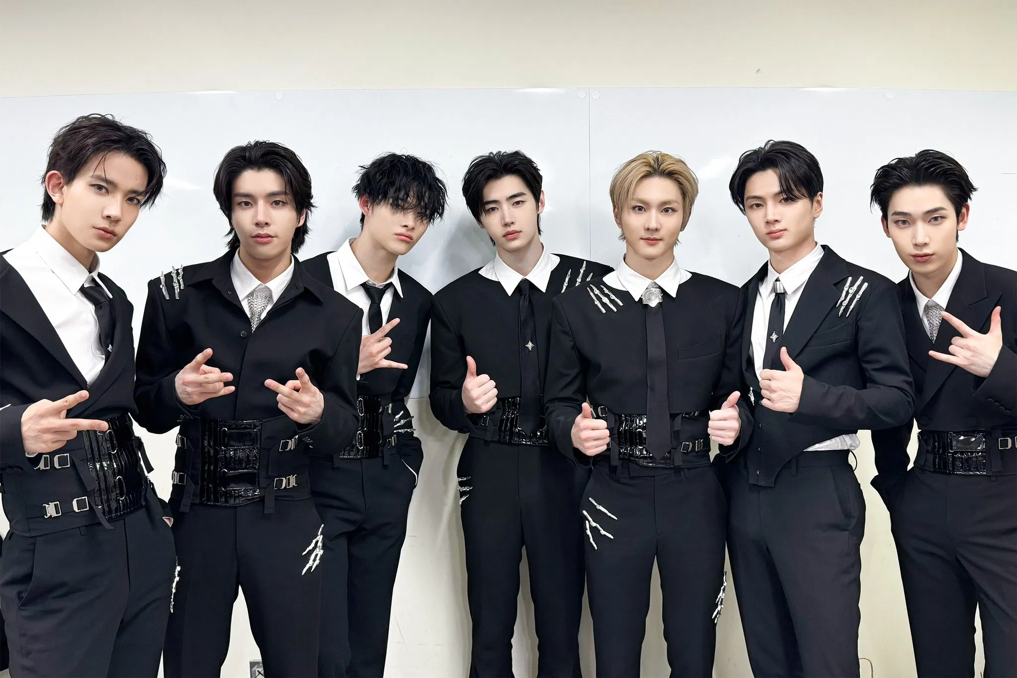 ENHYPEN tiếp tục sử dụng điểm mạnh về sáng tạo concept độc đáo (Ảnh: Internet)