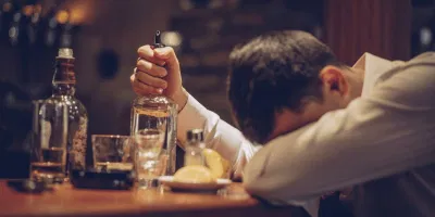 Uống rượu quá nhiều