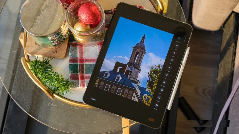 Ảnh chụp từ camera của máy tính bảng OnePlus Pad Go 2 (Ảnh: Internet)