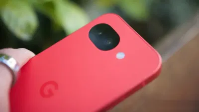 Điện thoại Pixel 10a màu Berry (Ảnh: Internet) Điện thoại Pixel 10a màu Berry (Ảnh: Internet)