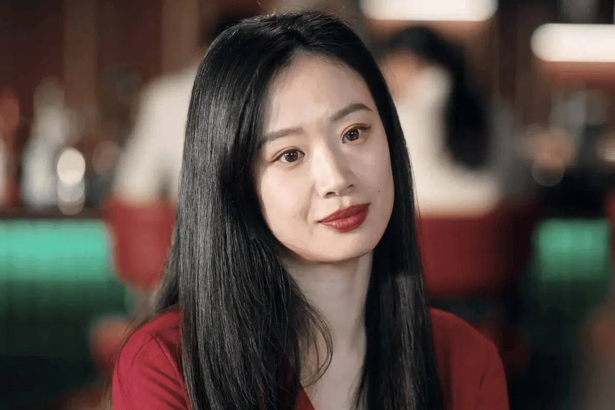 Lỗ Trinh Trinh thành công không nhờ nhan sắc mà do có chiến thuật thao túng tâm lý khéo léo (Ảnh: Internet)