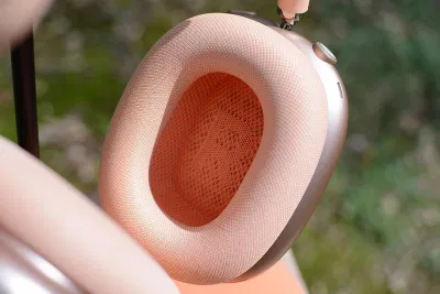 Đệm tai bằng vải của AirPods Max 2 (Ảnh: Internet) Đệm tai bằng vải của AirPods Max 2 (Ảnh: Internet)