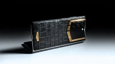 Điện thoại Vertu AlphaFold (Ảnh: Internet) Điện thoại Vertu AlphaFold (Ảnh: Internet)