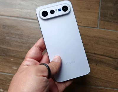 Điện thoại Vivo X300 FE (Ảnh: Internet) Điện thoại Vivo X300 FE (Ảnh: Internet)