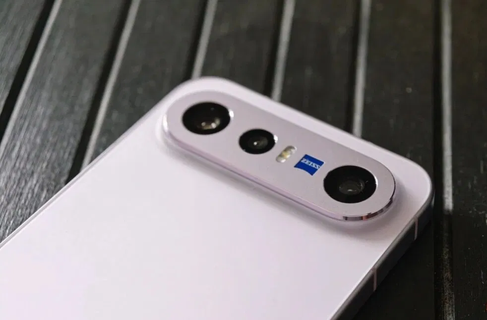 Điện thoại Vivo X300 FE (Ảnh: Internet)