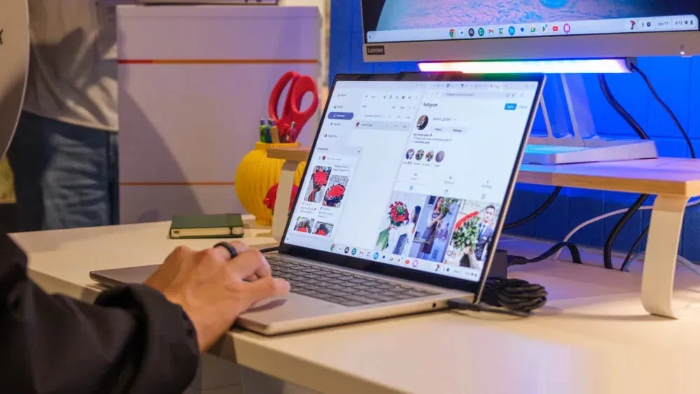 Mẫu laptop Lenovo Chromebook Plus 14 với tính năng Select to Search (Ảnh: Internet)