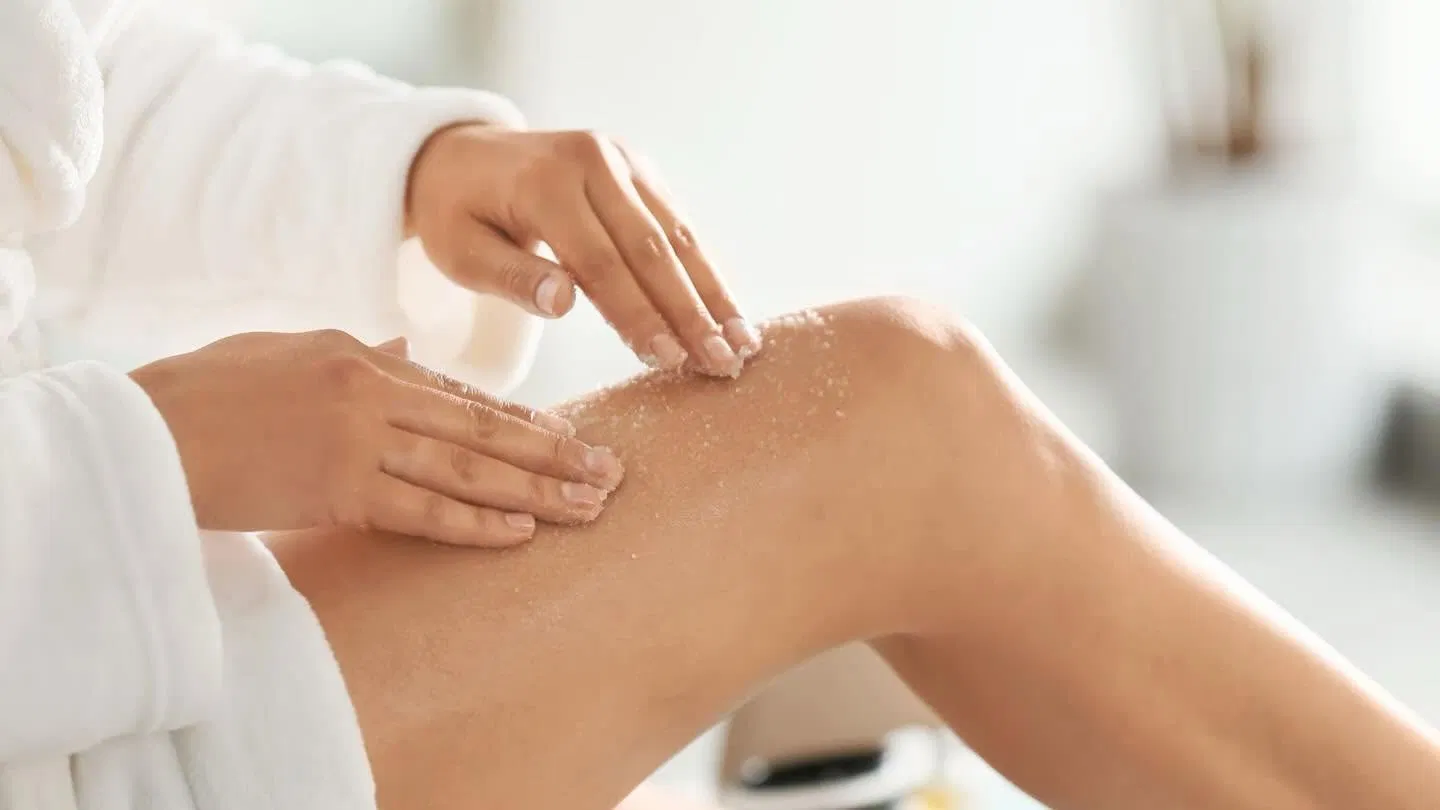 Tẩy tế bào chết đúng cách là chìa khóa để có làn da mịn màng