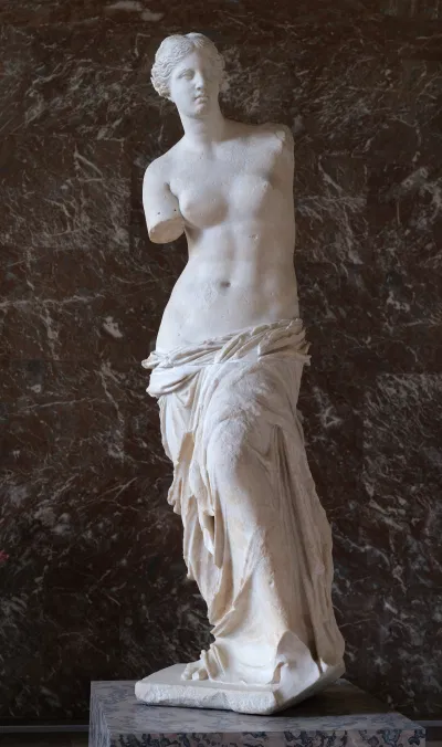 Tượng Thần Vệ nữ – Venus de Milo. Nguồn: Internet Tượng Thần Vệ nữ – Venus de Milo. Nguồn: Internet
